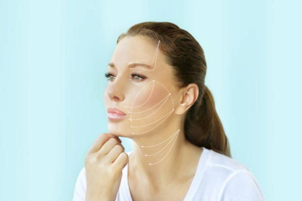 https://www.beingnaturalhuman.com/why-is-it-best-to-combine-facelift-and-necklift-surgery/