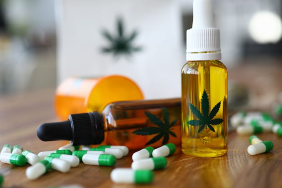 https://www.beingnaturalhuman.com/how-can-you-choose-the-best-cbd-capsules/